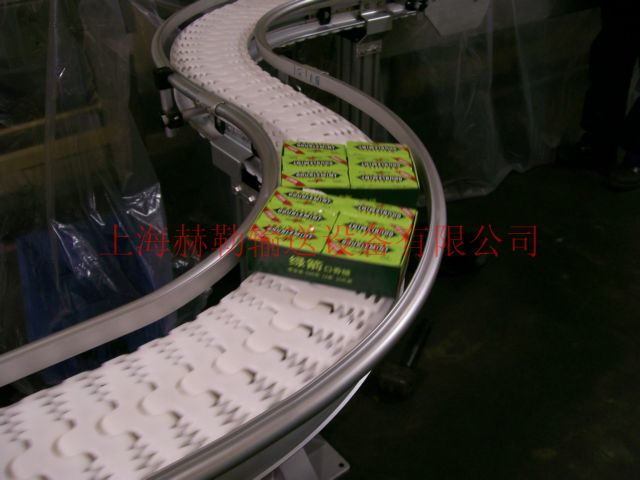 柔性鏈板能停止高精度的運動，其各鏈節(jié)的磨損伸長平均，能保持十分高的運動精度。